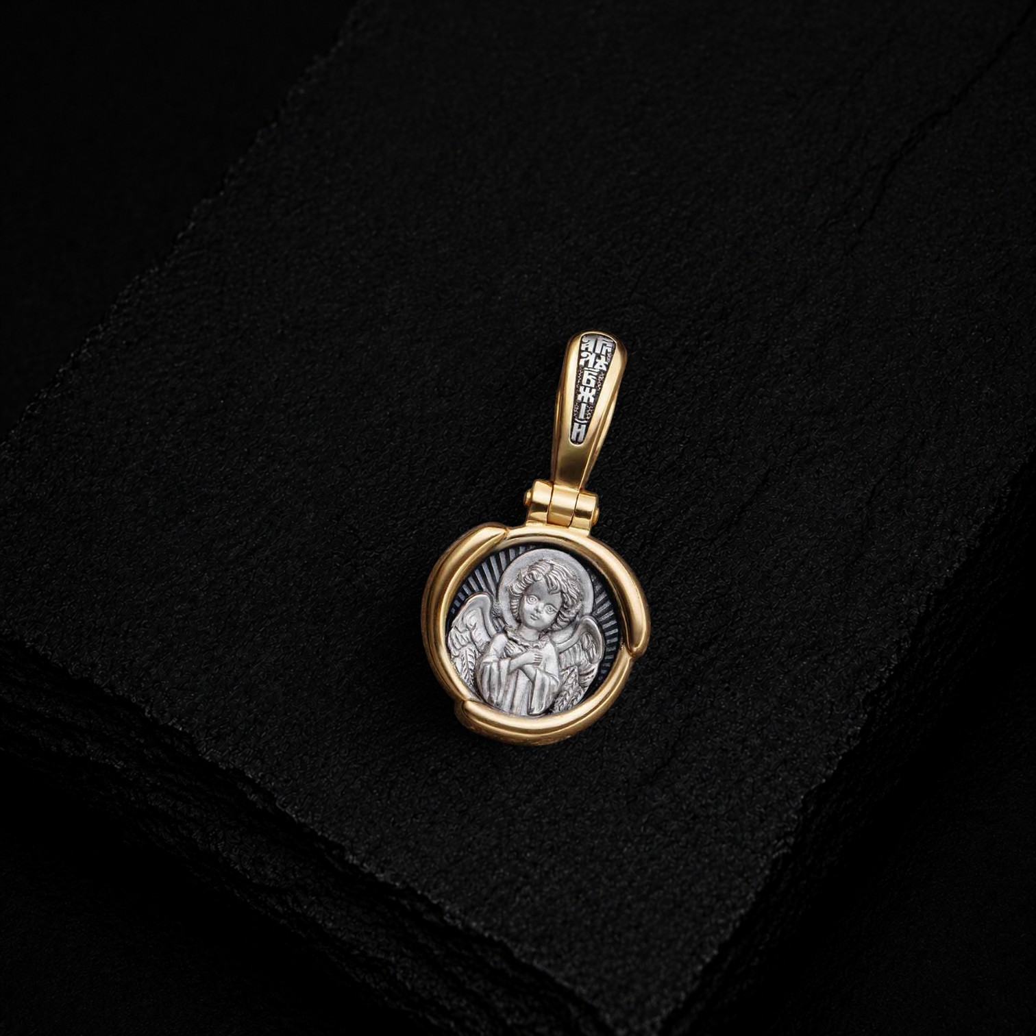 Guardian Angel. Icon pendant.